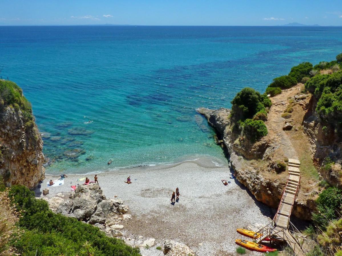 Sakos Skala Kefalonia Skala (Kefalonia)